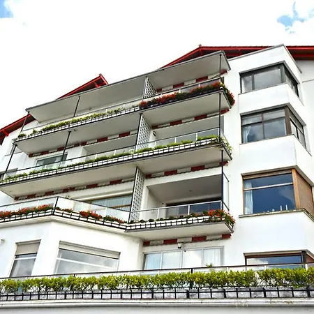 Friendly Santa Clara Apartment San Sebastian